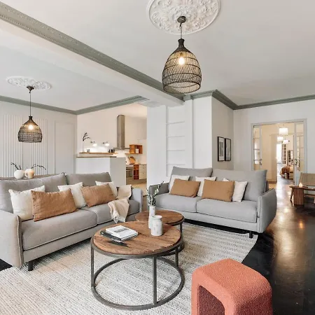 Valls - 2 Bedrooms And Office In Gracia *