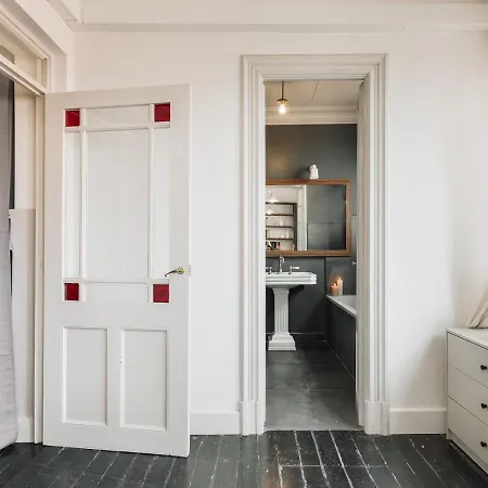Valls - 2 Bedrooms And Office In Gracia Barcelona