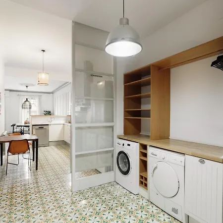 Valls - 2 Bedrooms And Office In Gracia